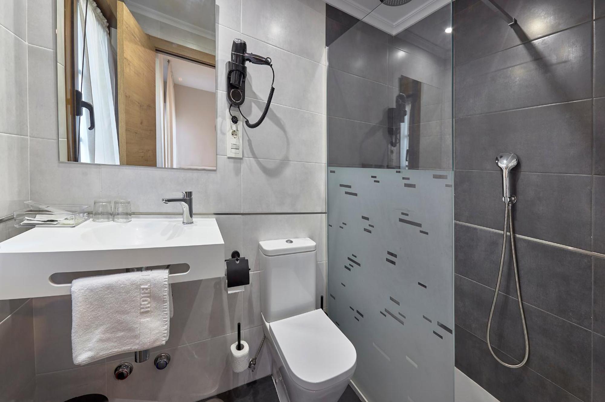 Hotel Rico Luarca Extérieur photo